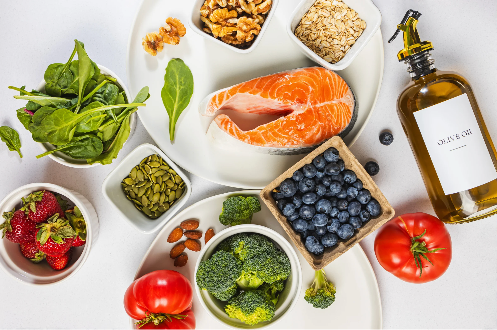What to Eat in Each Phase of Your Cycle for Better Skin and Mood